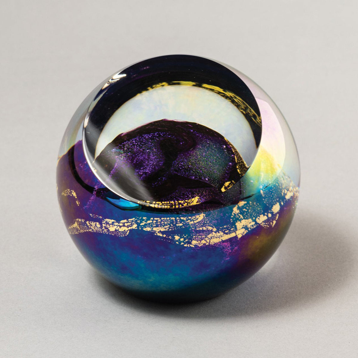 http://www.sweetheartgallery.com/cdn/shop/products/Handblown-Glass-Planetary-Venus-Paperweight-By-Glass-Eye-Studio-Artistic-Artisan-Crafted-Paperweights_1200x1200.jpg?v=1645629465